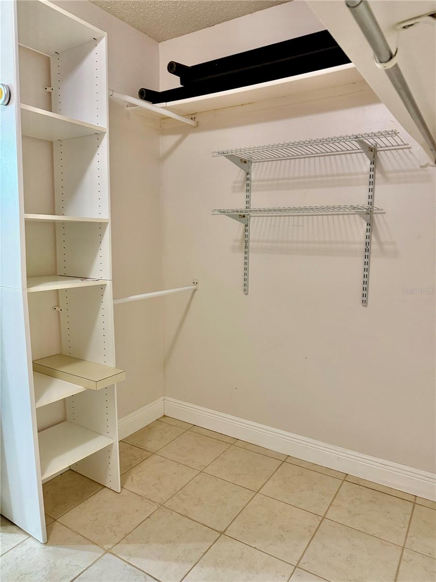 WEDGEWOOD TENNIS VILLAS - Residential