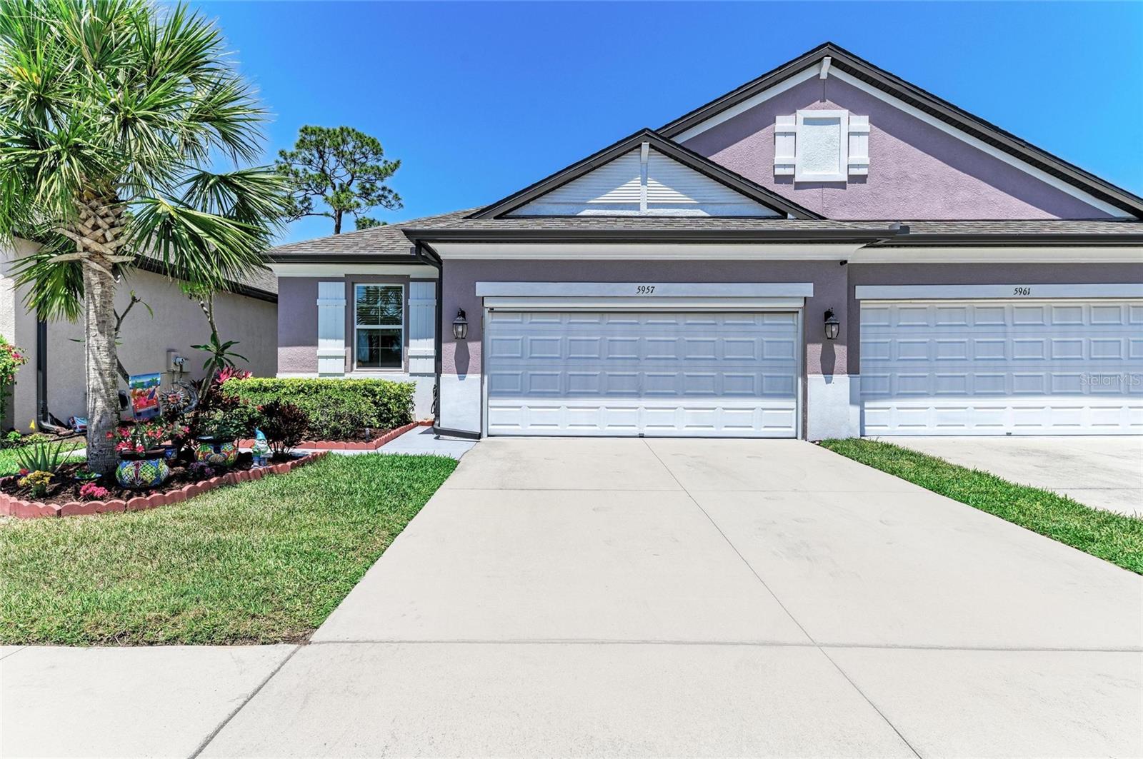 5957 AMBERLY DRIVE