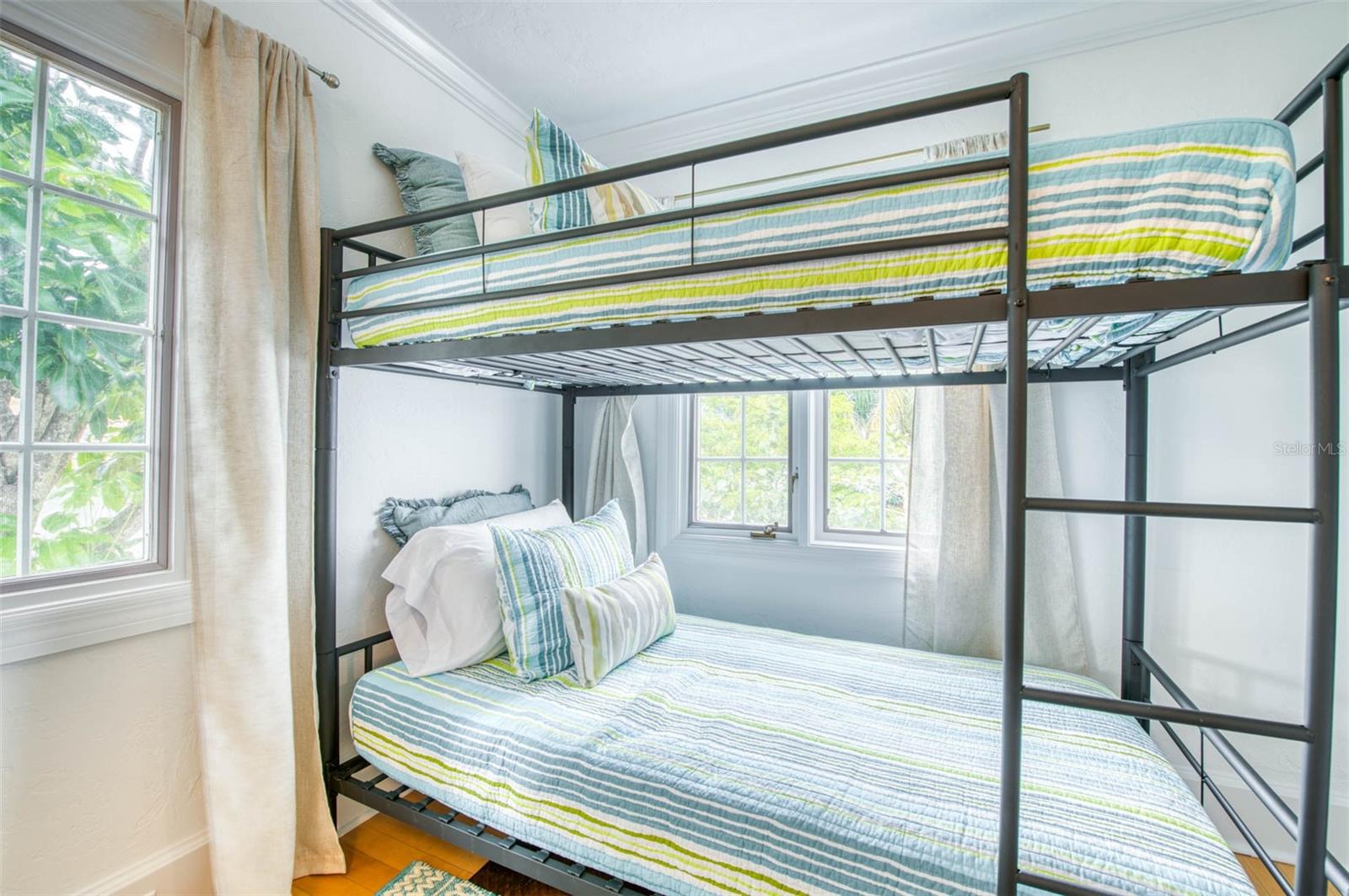 SAINT ARMANDS DIV JOHN RINGLING ESTATES - Residential