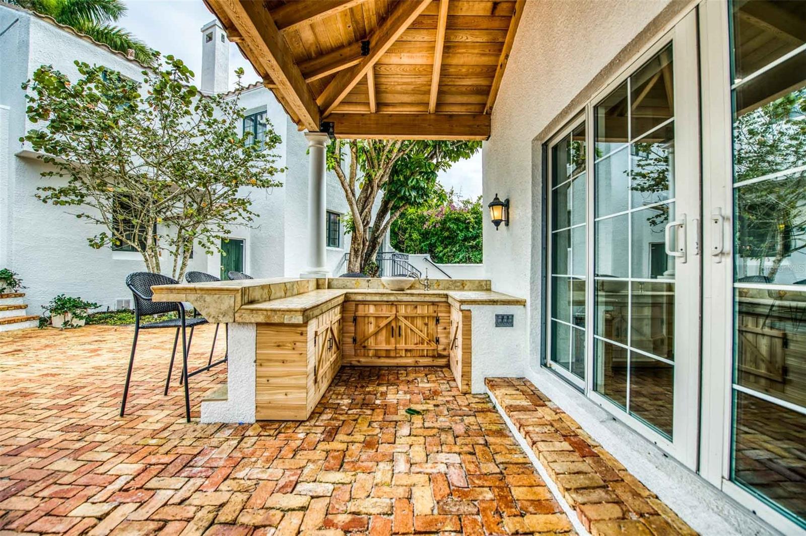 SAINT ARMANDS DIV JOHN RINGLING ESTATES - Residential