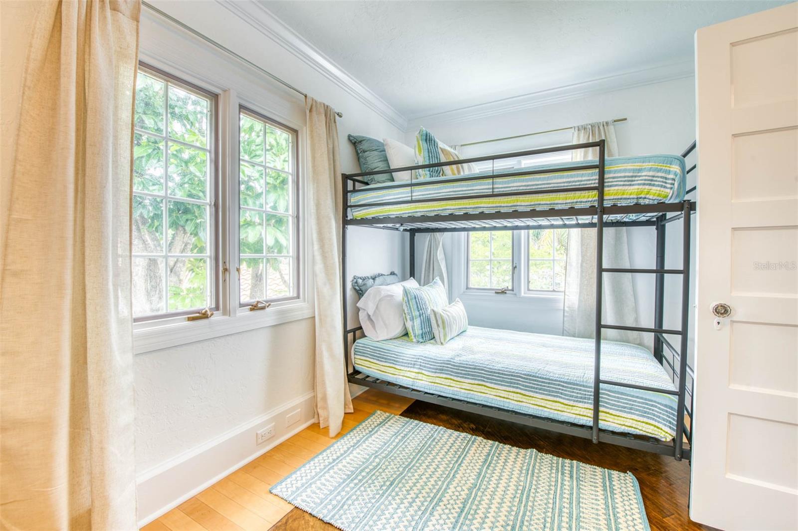 SAINT ARMANDS DIV JOHN RINGLING ESTATES - Residential