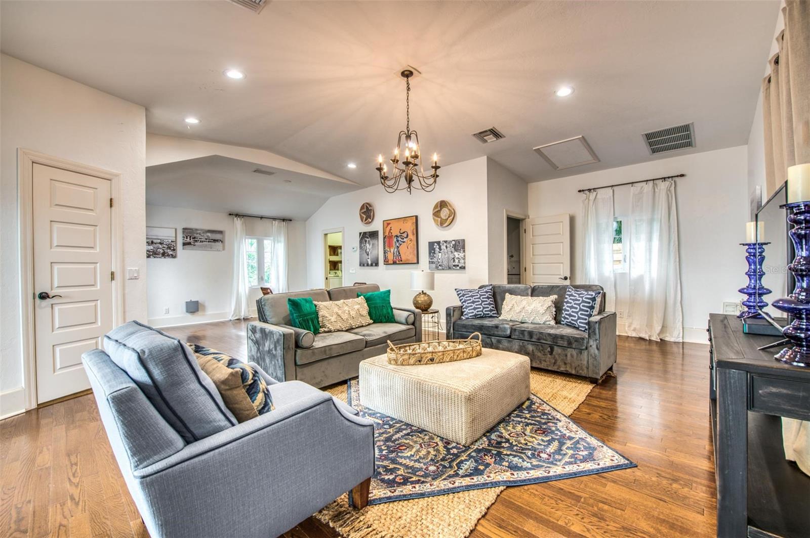 SAINT ARMANDS DIV JOHN RINGLING ESTATES - Residential