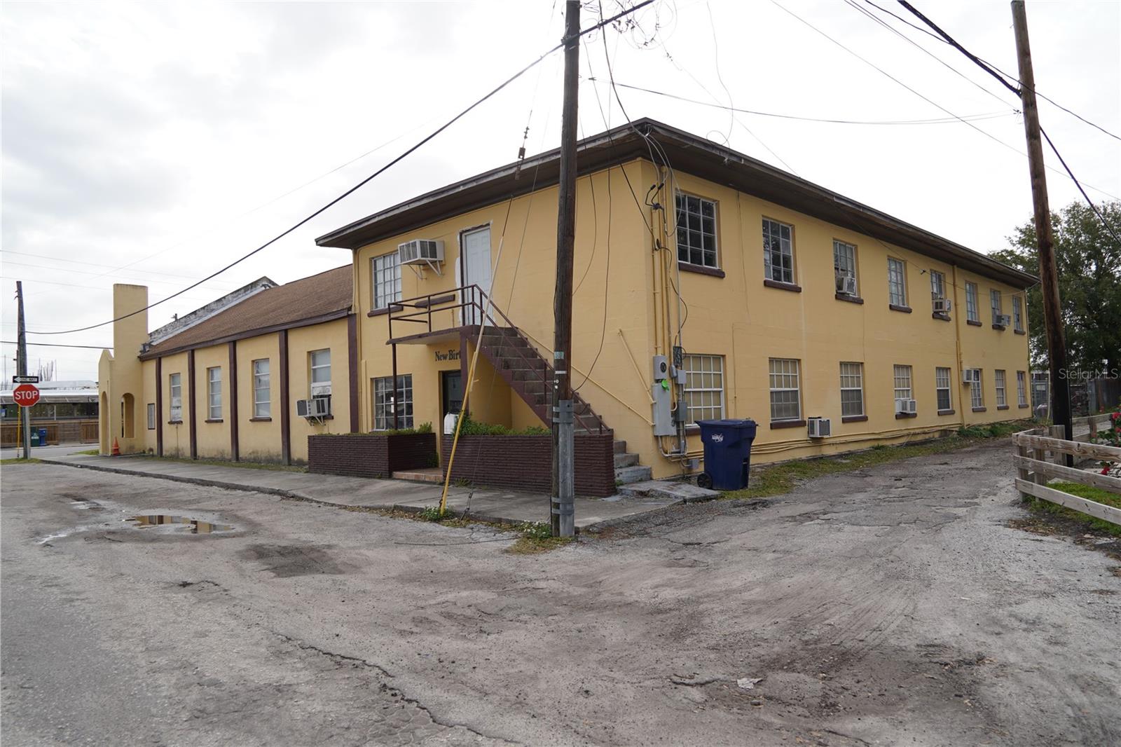 MEADOWBROOK - Commercial Sale