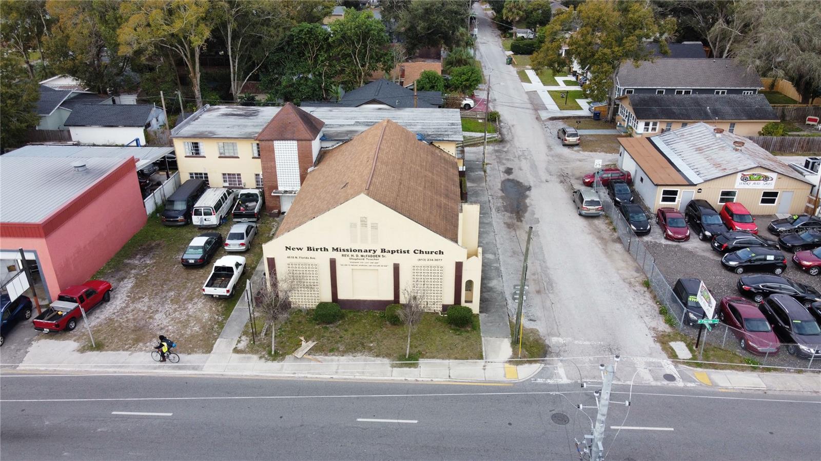 MEADOWBROOK - Commercial Sale