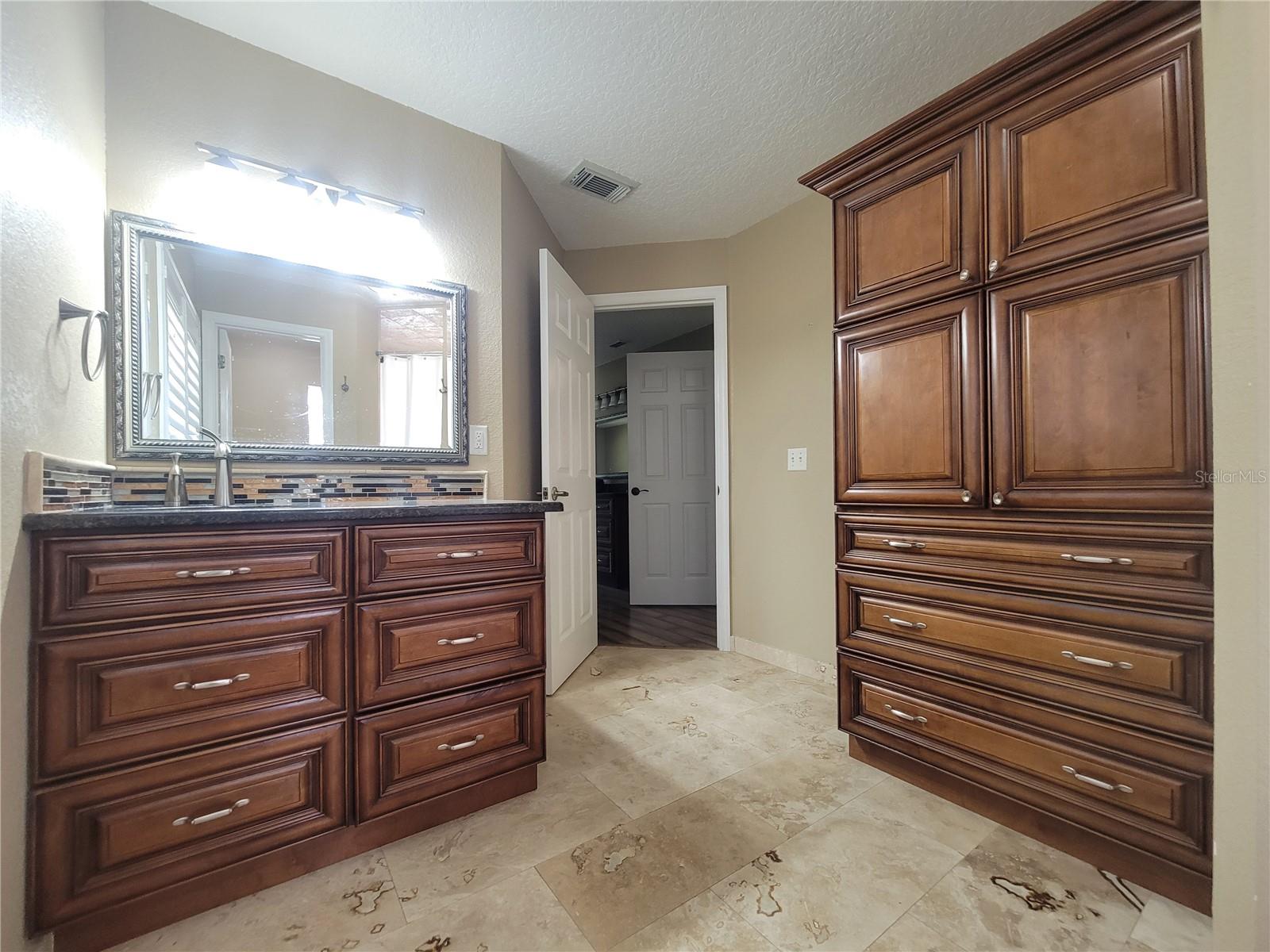 DEBARY PLANTATION UNIT 06 - Residential