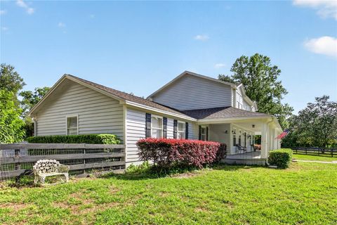 Tiny photo for 32040 Chestnut Lane, Sorrento, FL 32776 (MLS # G5110634)