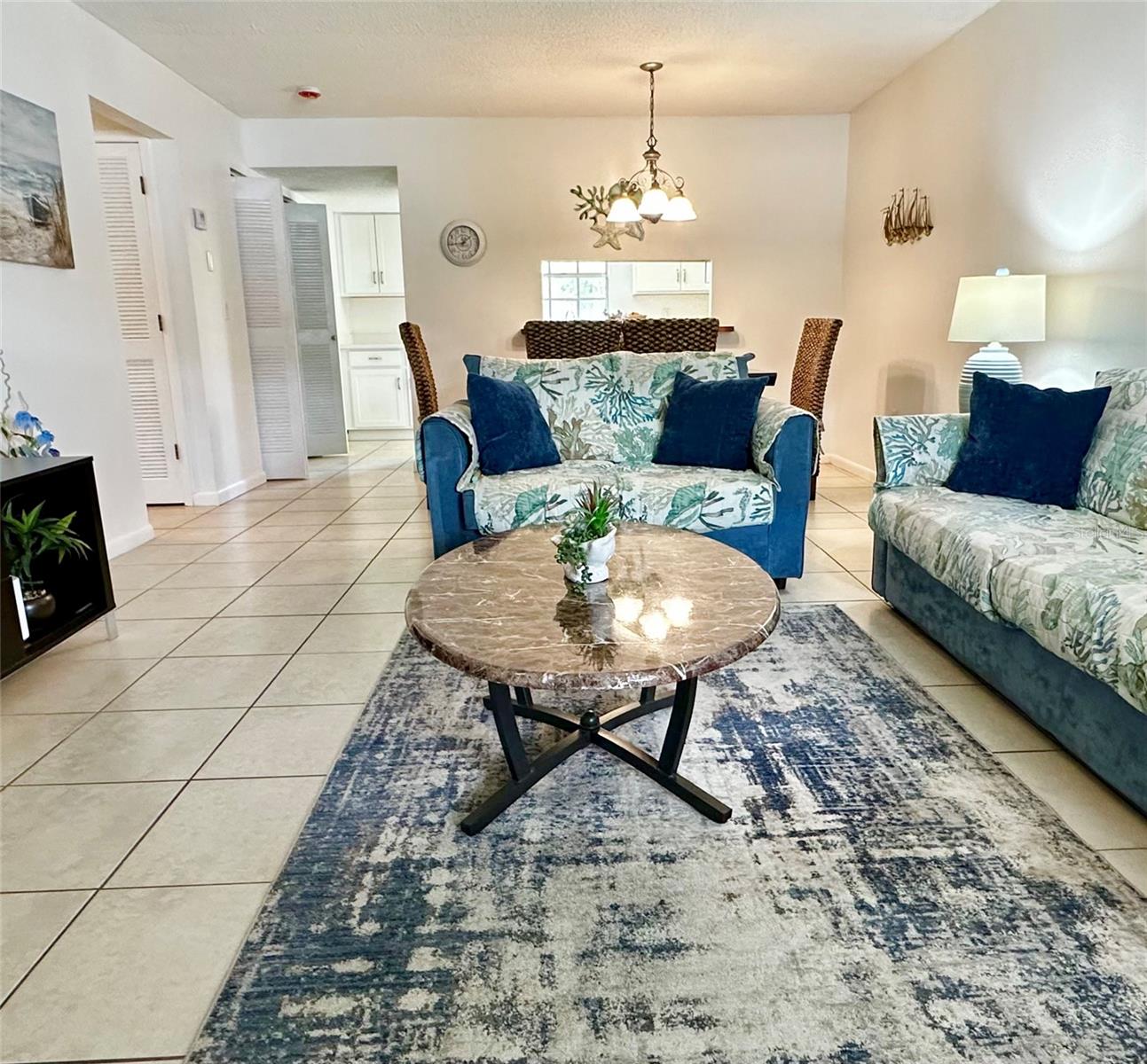 PALM MANOR PH 03 - Residential