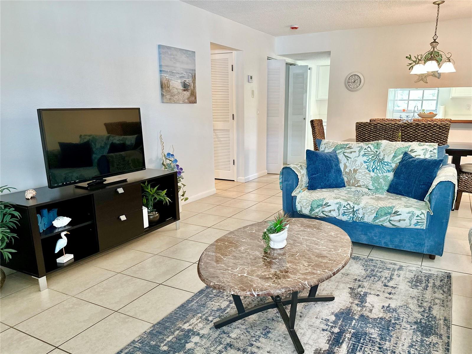PALM MANOR PH 03 - Residential