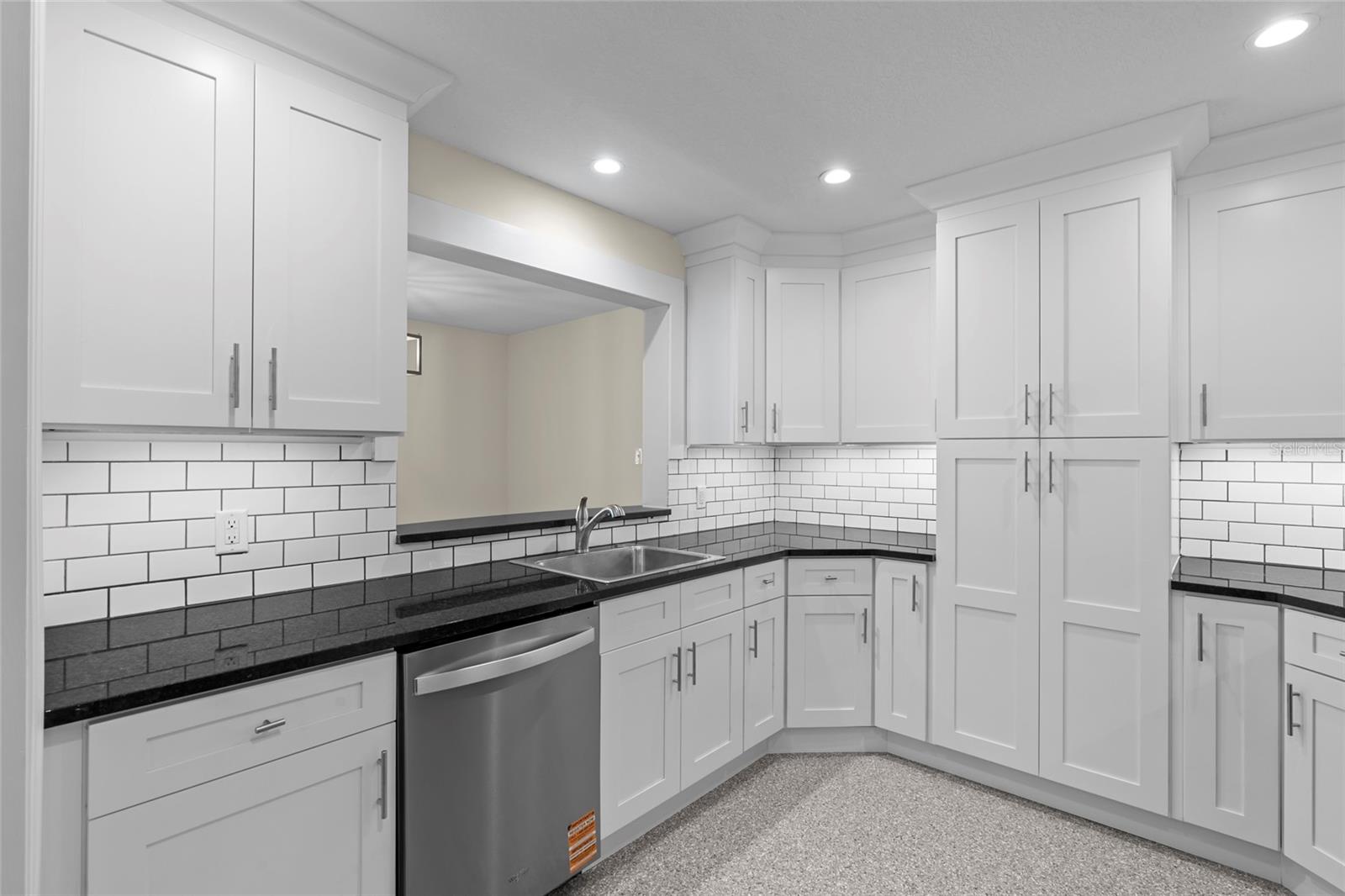 HIGHLAND SHORES THIRD UNIT - Residential