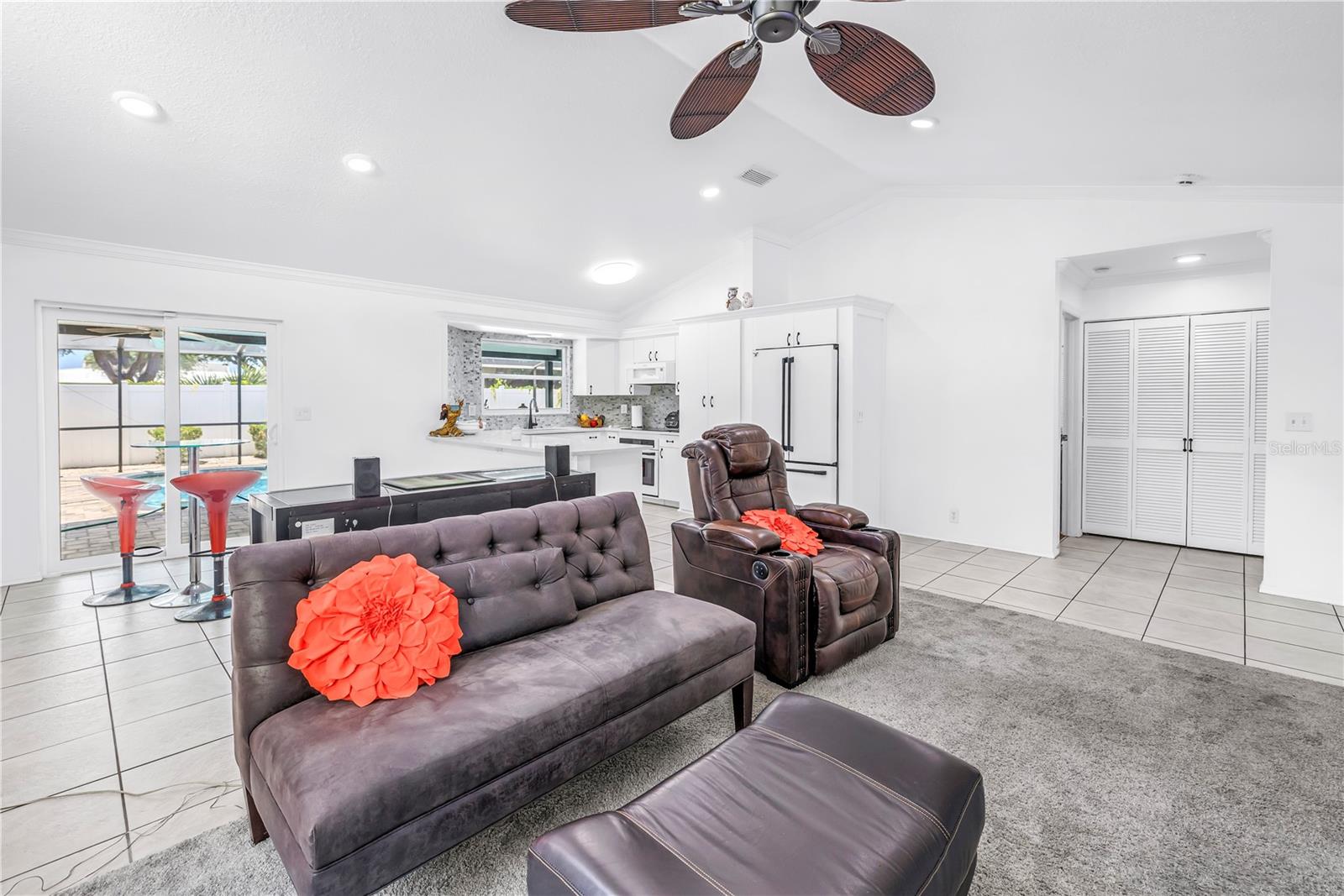 CORDOVA LAKES PH V - Residential