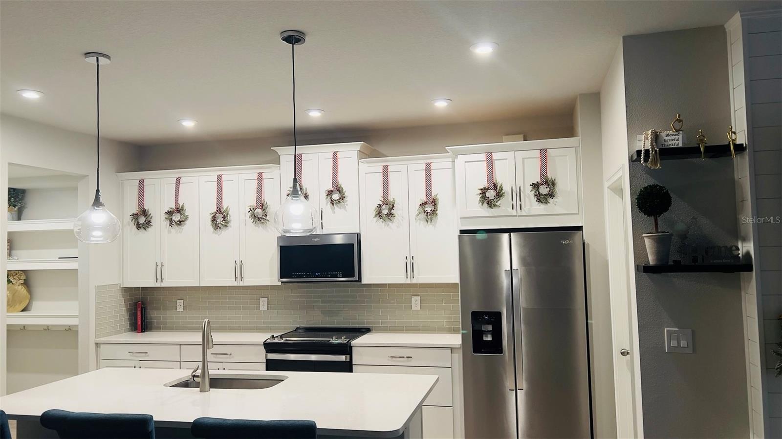 PARKVIEW/LONG LAKE RANCH PH 1B - Residential Lease