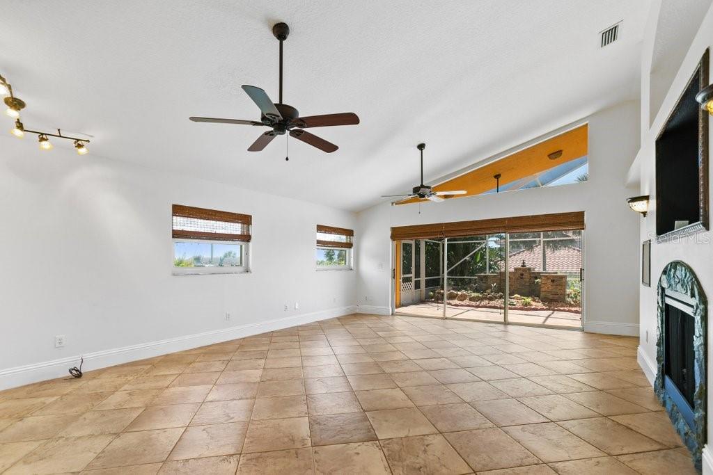 RIO MAR - Residential