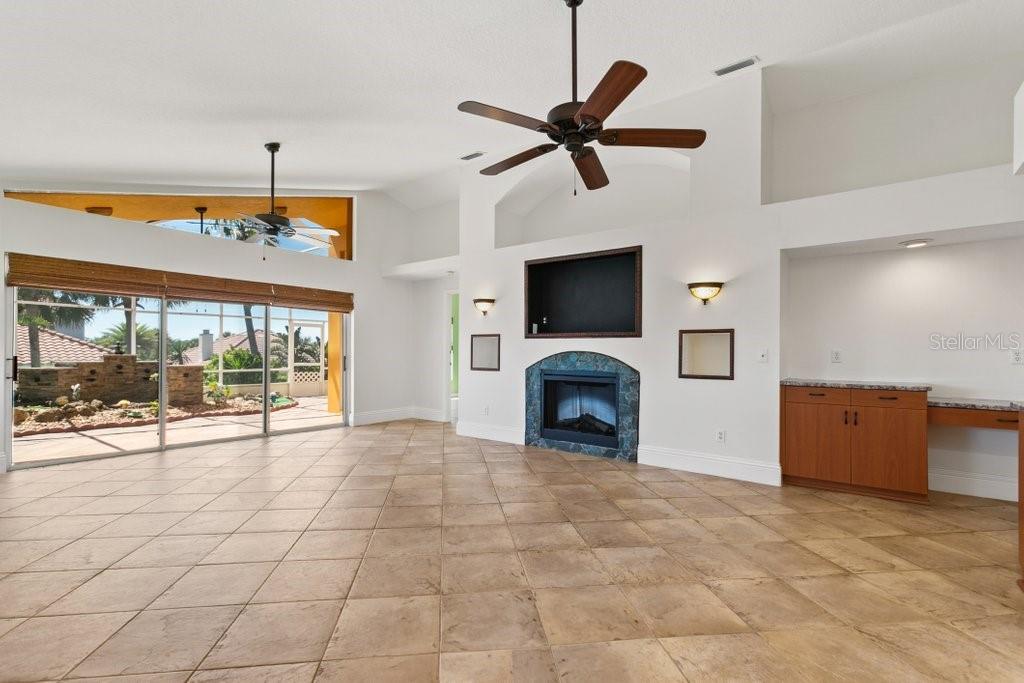 RIO MAR - Residential