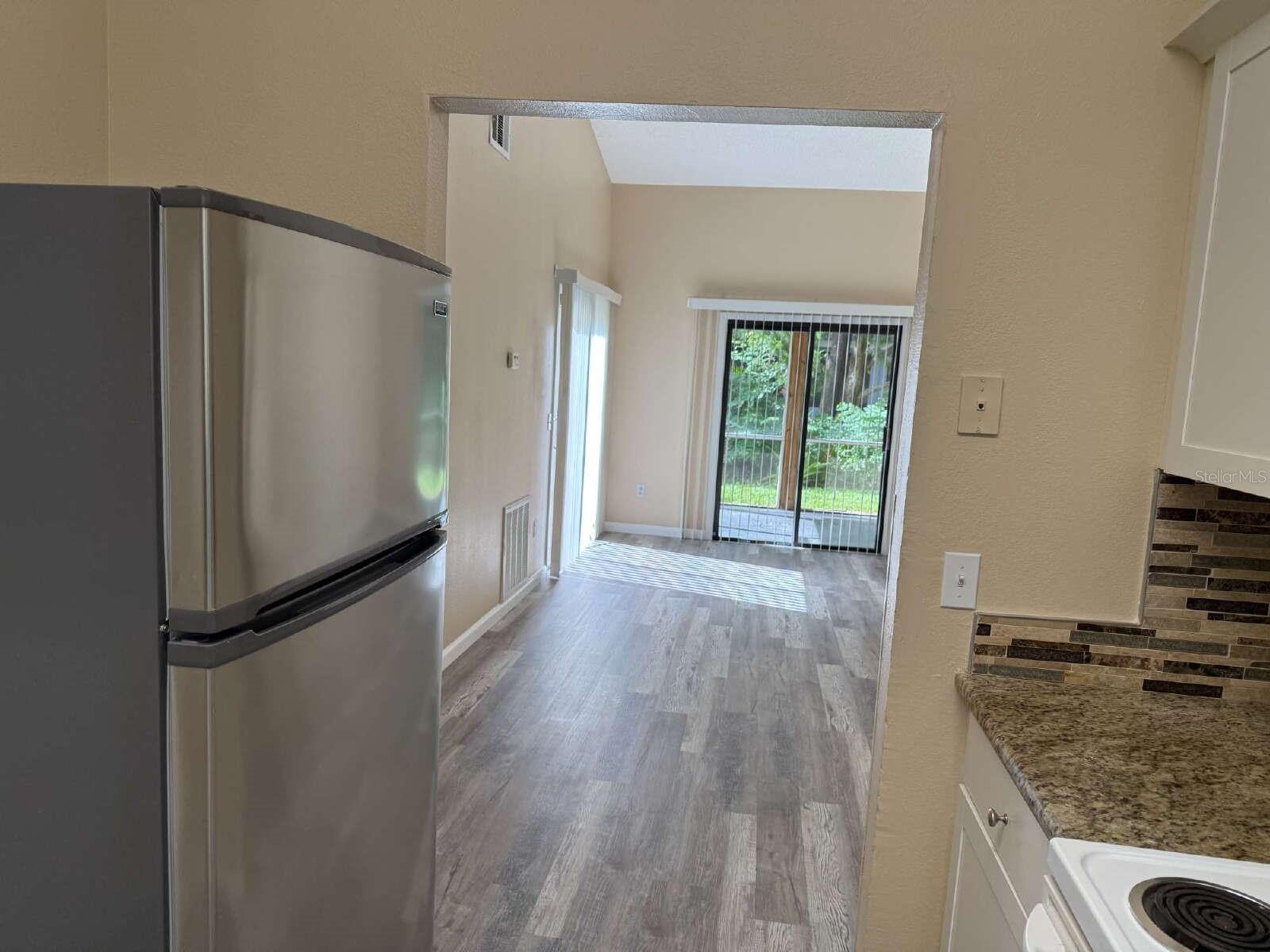PORT CHARLOTTE SEC 96 01 - Residential Lease