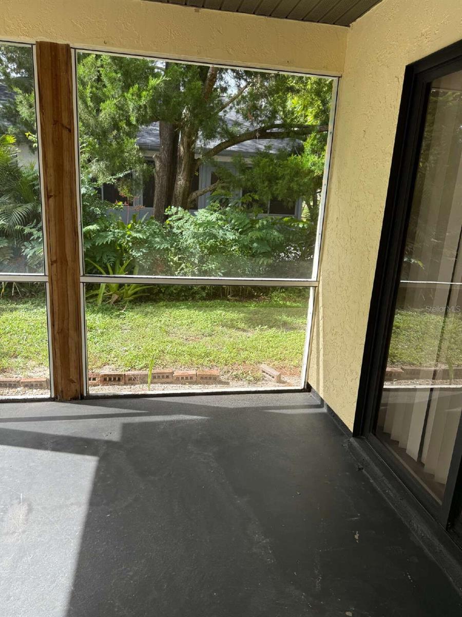 PORT CHARLOTTE SEC 96 01 - Residential Lease