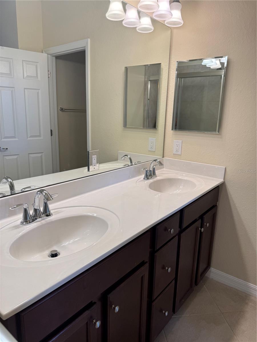 GRAN PARADISO, TWNHMS 1A - Residential