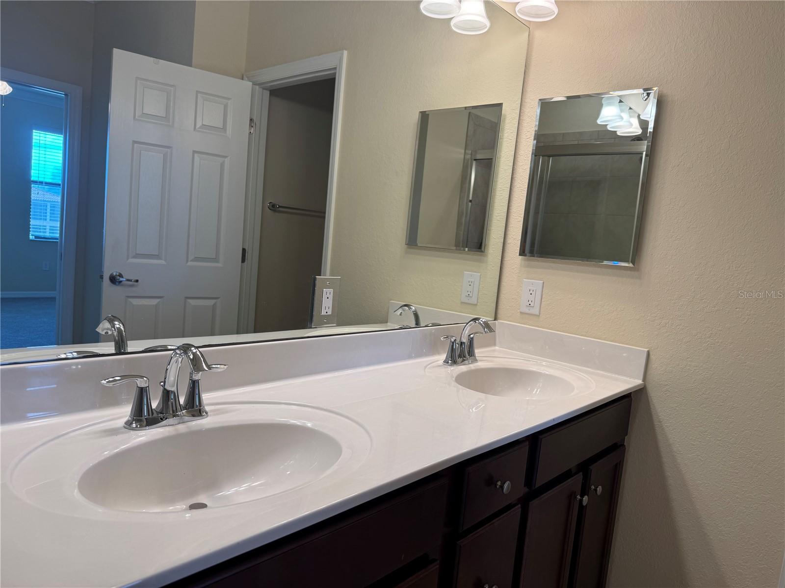 GRAN PARADISO, TWNHMS 1A - Residential