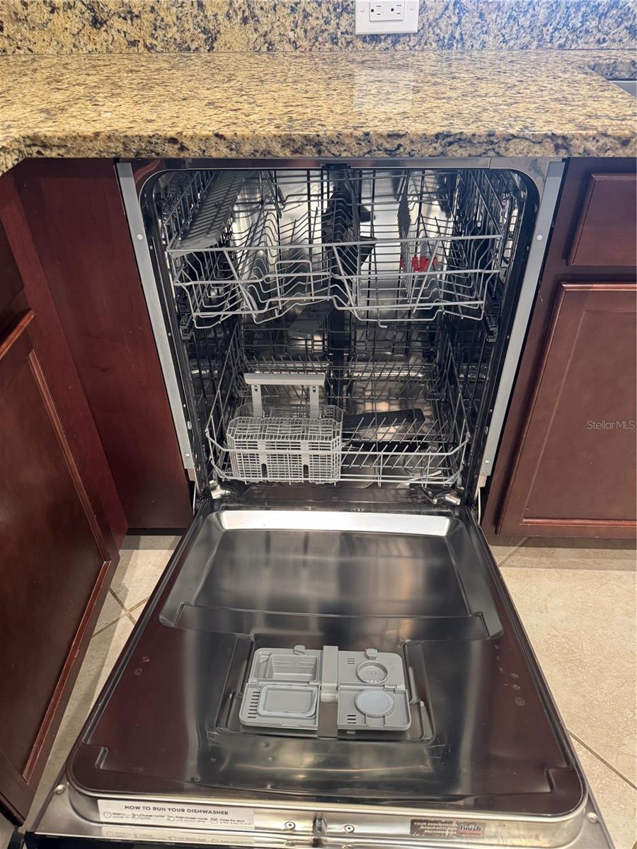 GRAN PARADISO, TWNHMS 1A - Residential