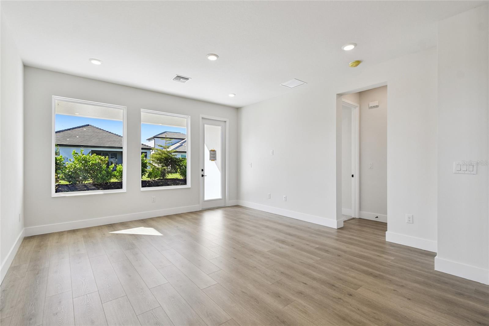 VISTERA OF VENICE - Residential