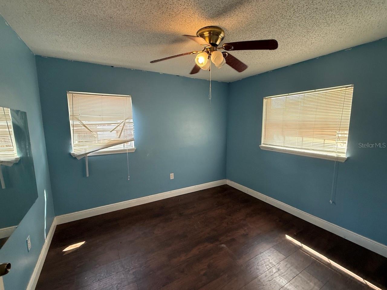 MEADOWBROOK ACRES 1ST ADD - Residential