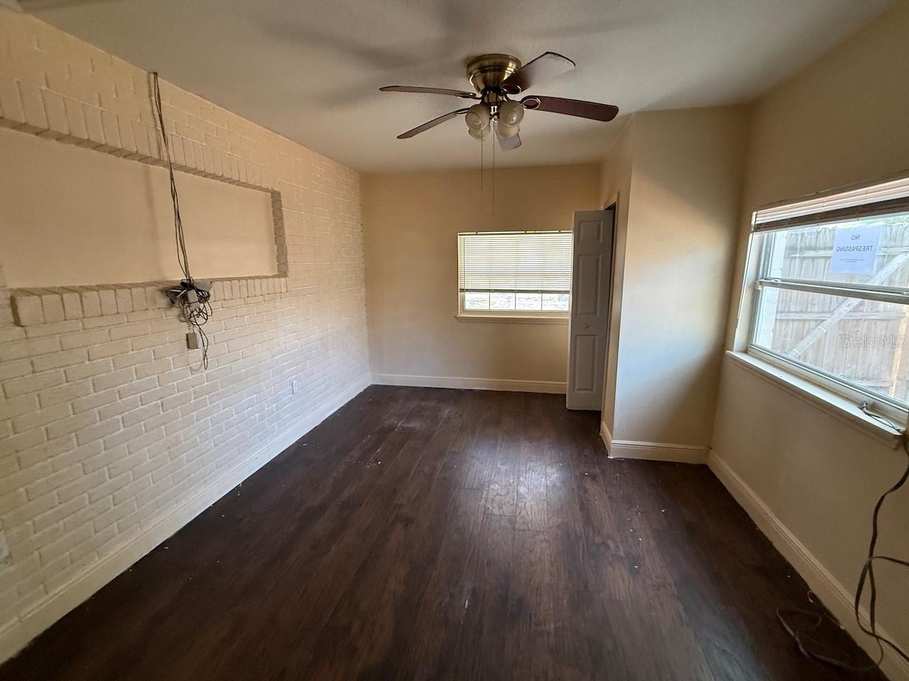 MEADOWBROOK ACRES 1ST ADD - Residential