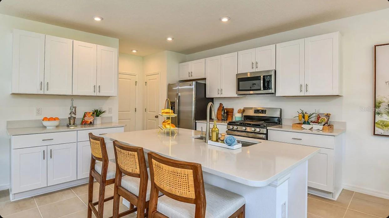 13840 SHELLMORE AVENUE