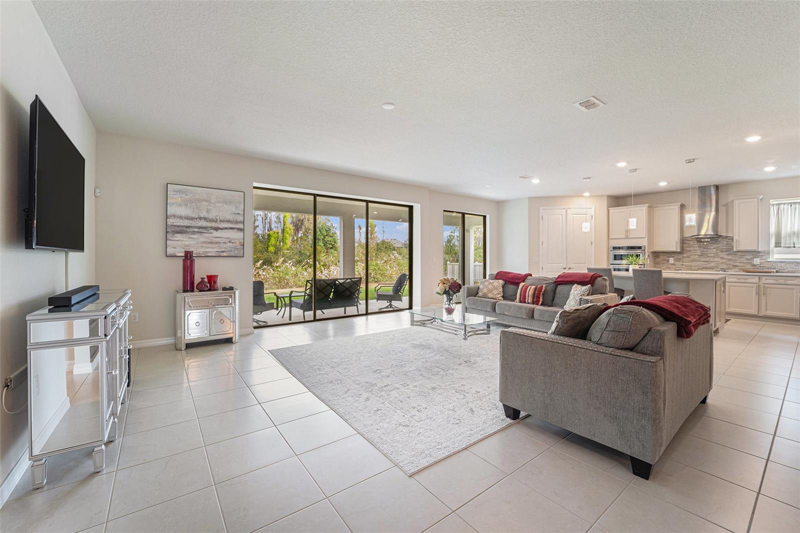 19206 BRIARBROOK DRIVE