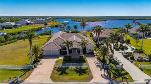 A home in PORT CHARLOTTE