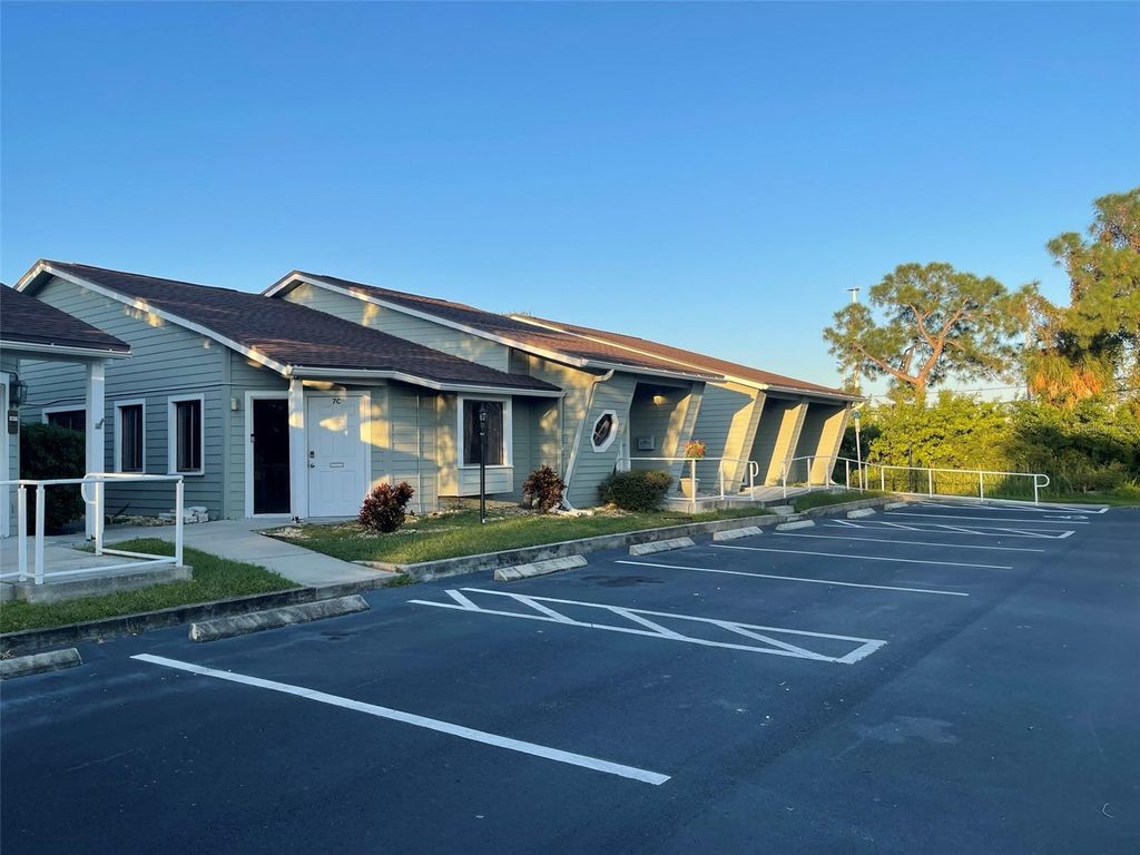 Photo of 10225 Ulmerton Road #7C, Largo, FL 33771 (MLS # TB8503128)