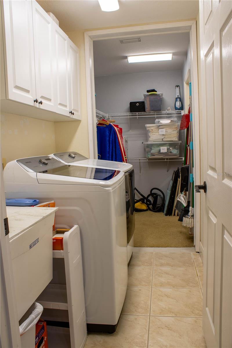 HUNTERS RUN PH 2 - Residential