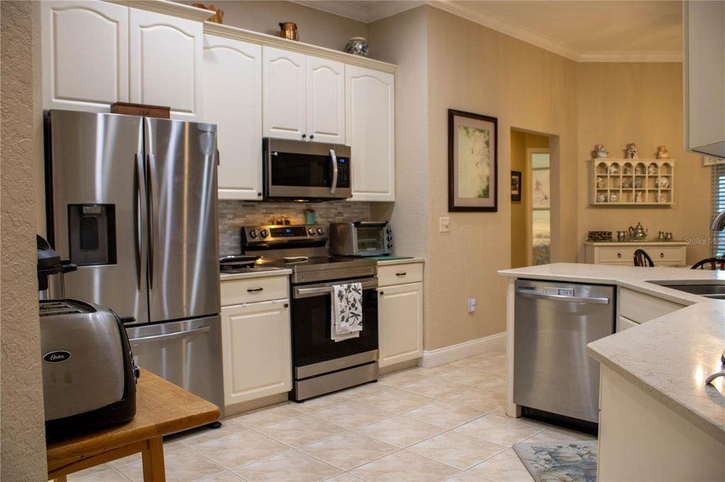 Photo of 579 Powder Horn Row, Lakeland, FL 33809 (MLS # L4956402)