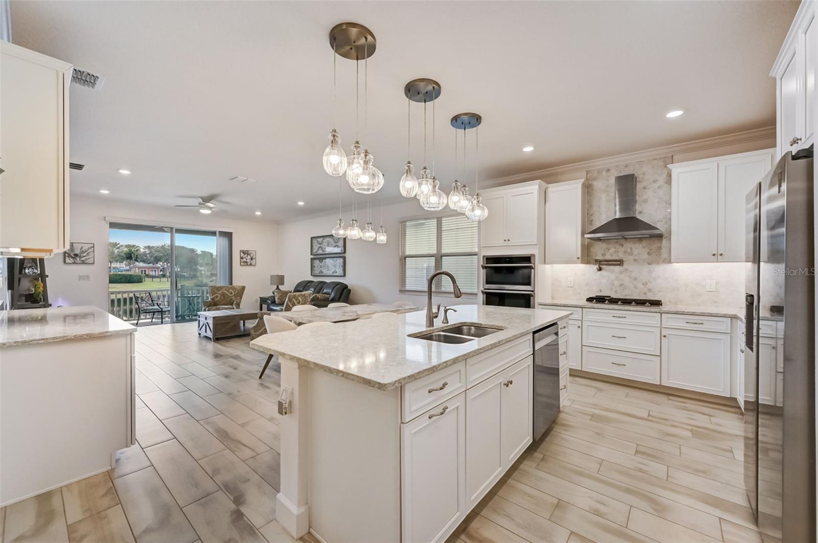 MIRABAY PRCL 8 - Residential