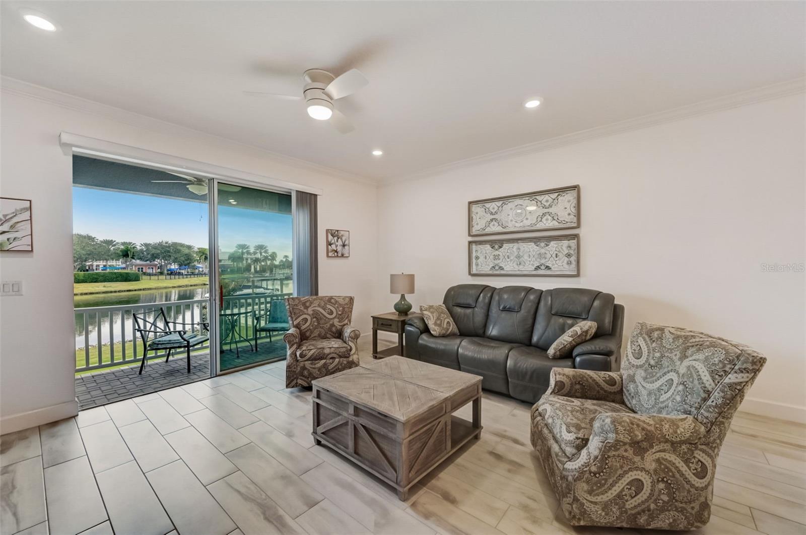 MIRABAY PRCL 8 - Residential