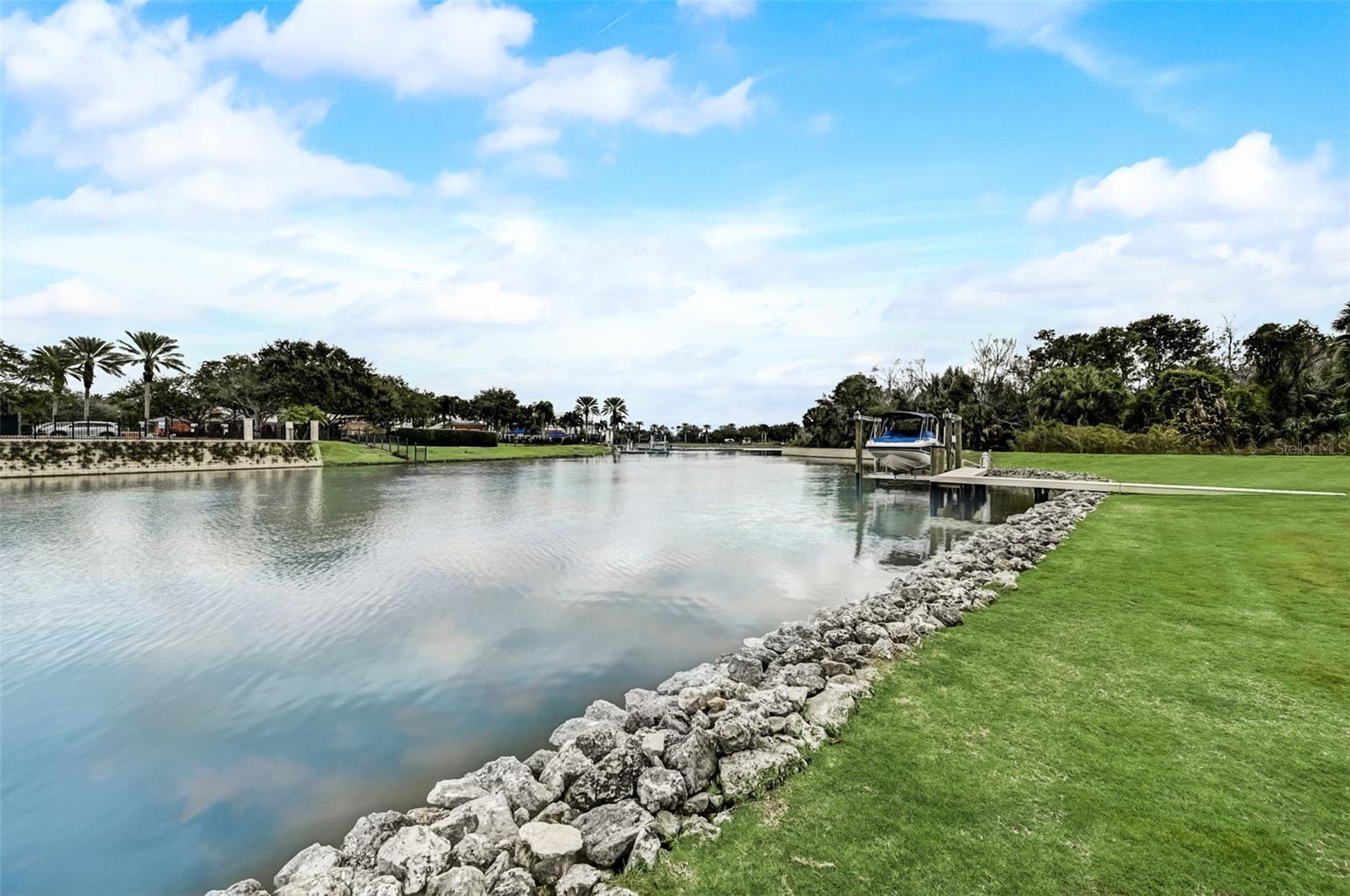 MIRABAY PRCL 8 - Residential