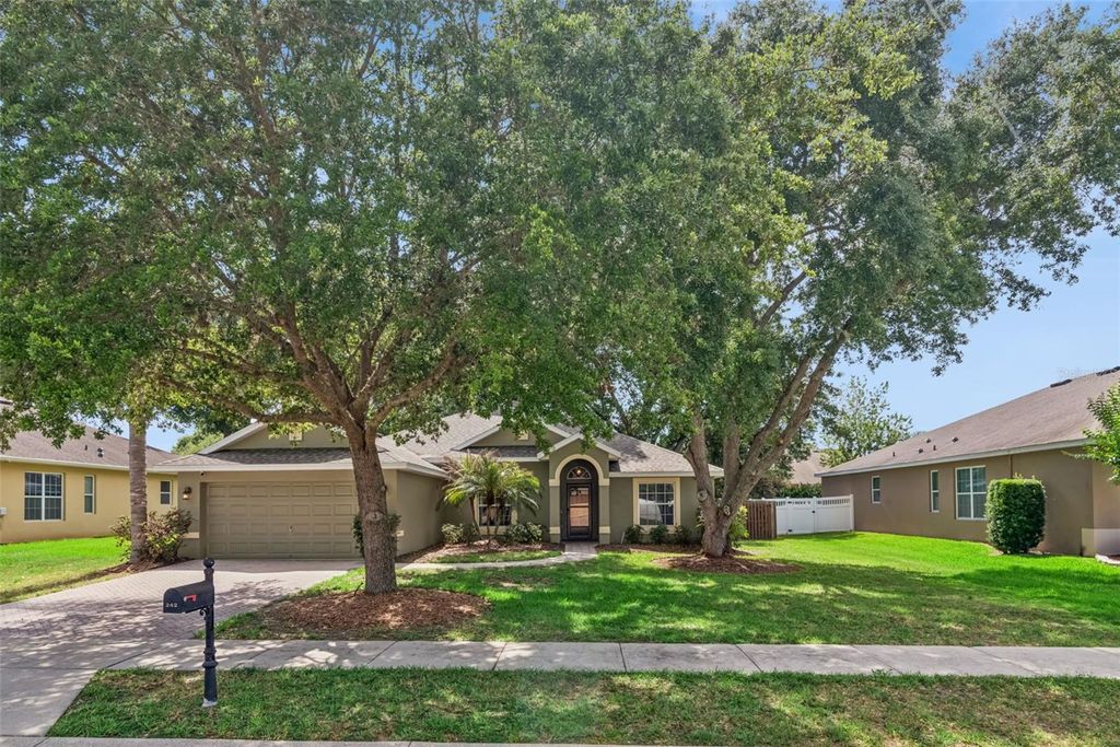 Photo of 242 Blue Water Street, Eustis, FL 32736 (MLS # O6410679)