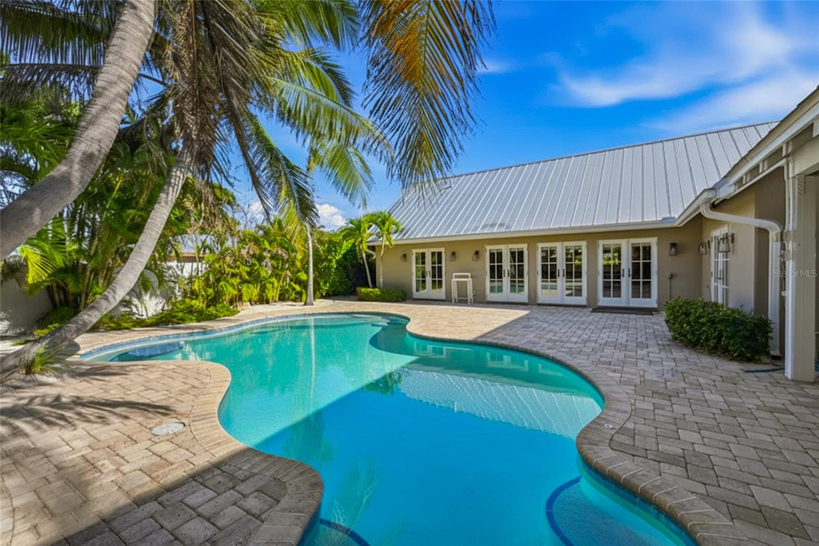 BIMINI BAY COLONY CLUB - Residential