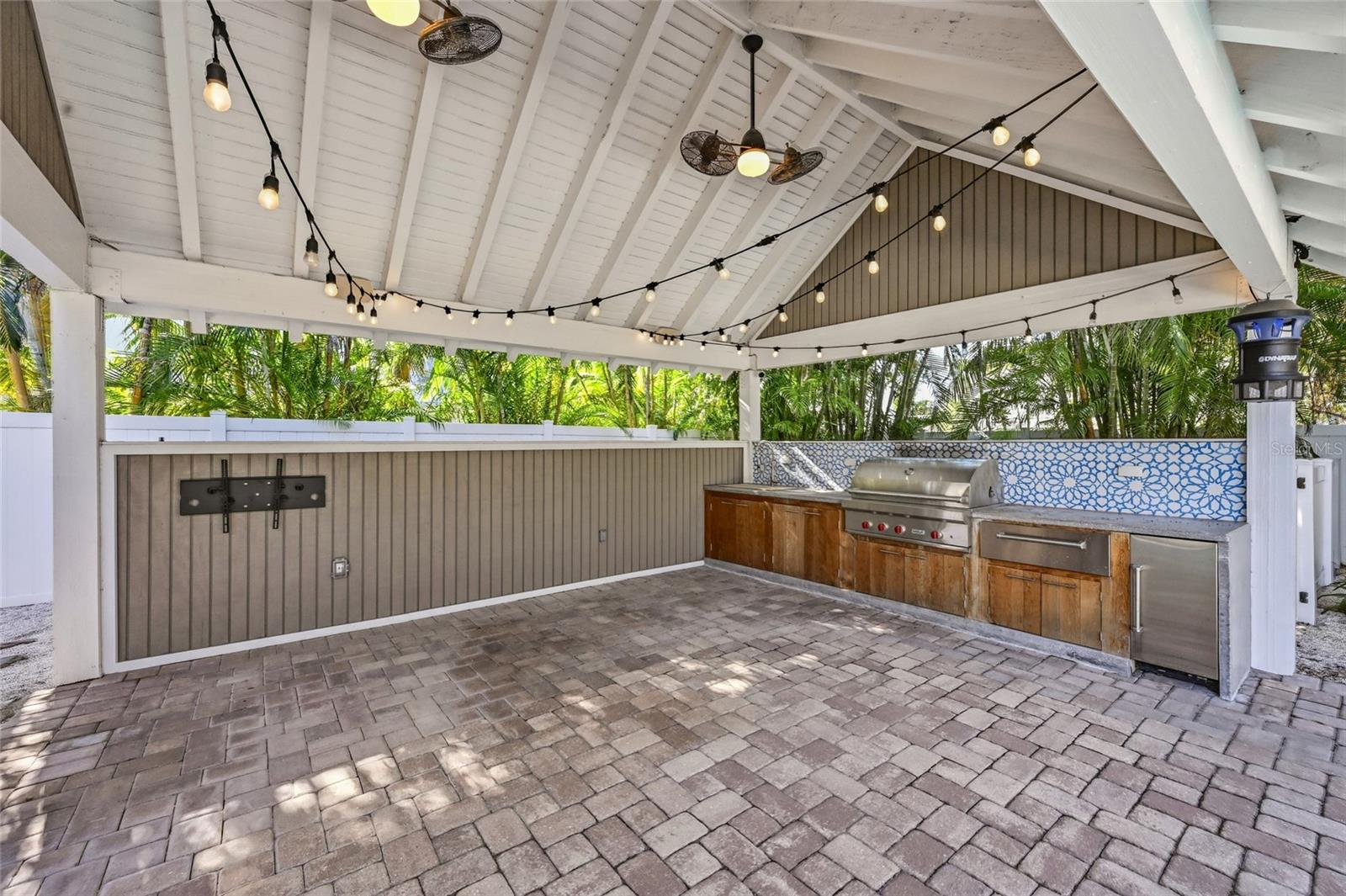 BIMINI BAY COLONY CLUB - Residential