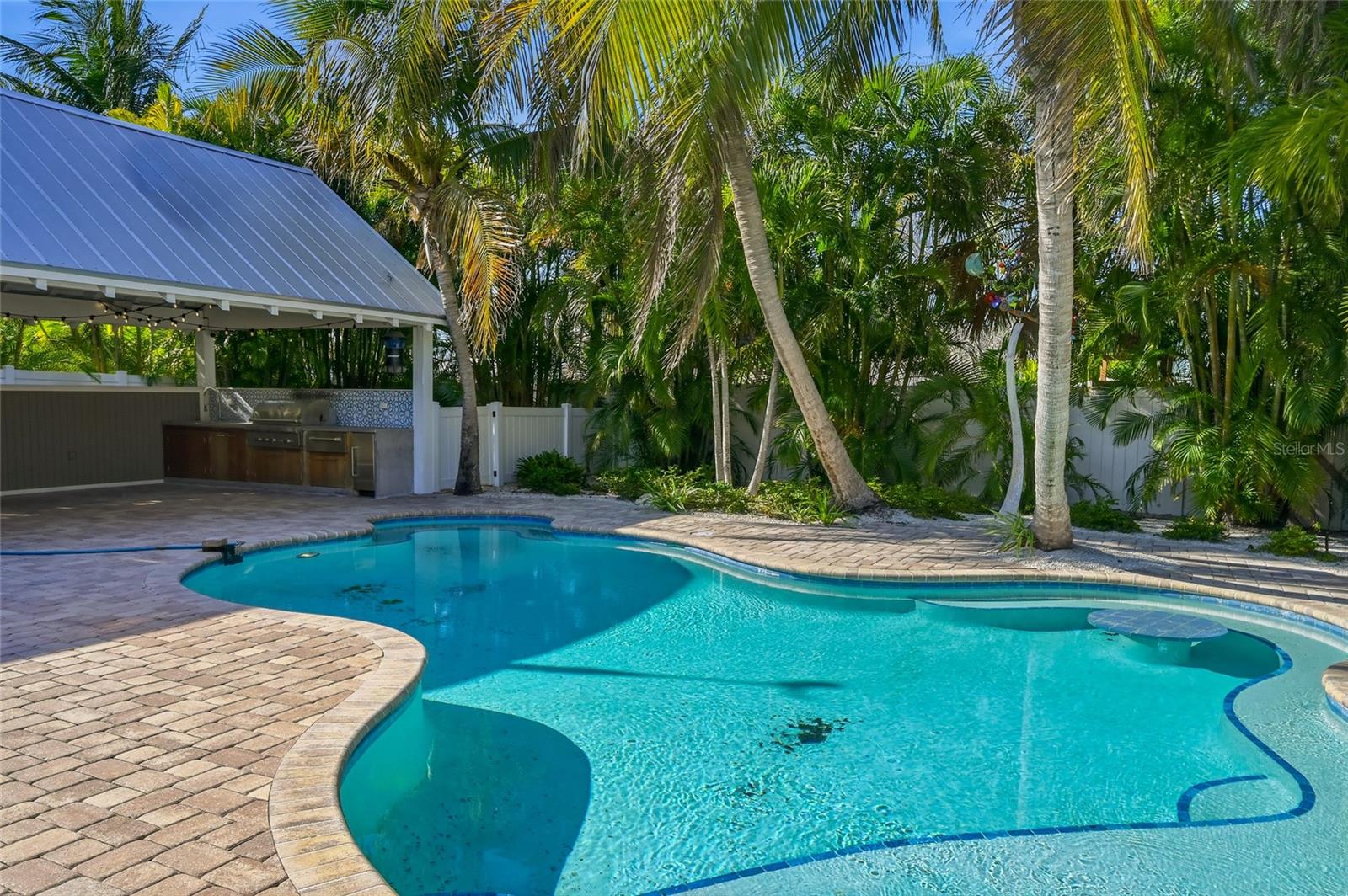 BIMINI BAY COLONY CLUB - Residential