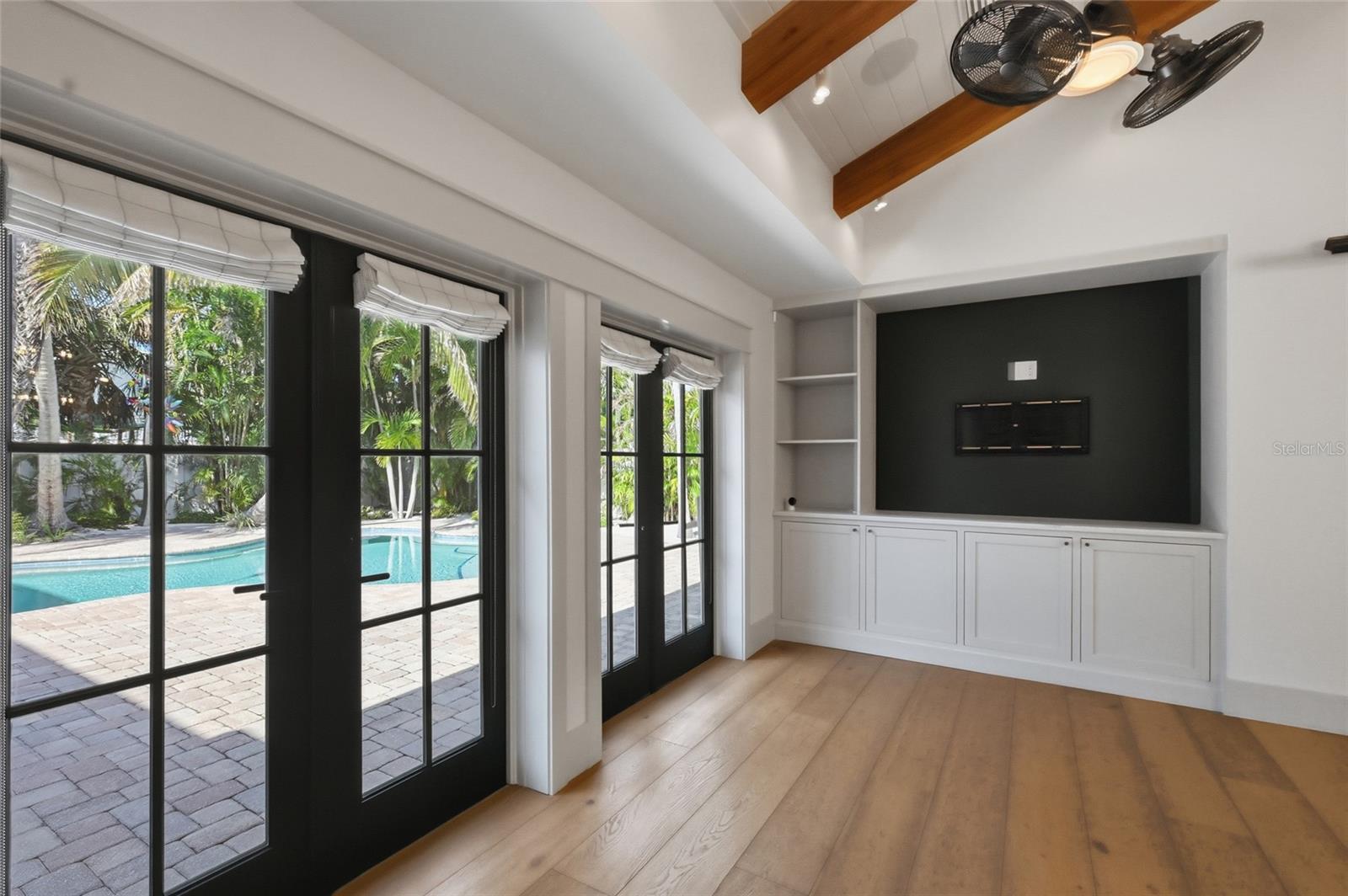 BIMINI BAY COLONY CLUB - Residential