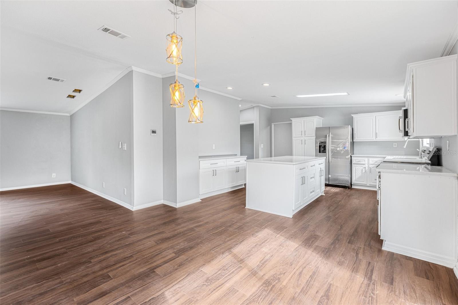 ZEPHYRHILLS COLONY CO - Residential