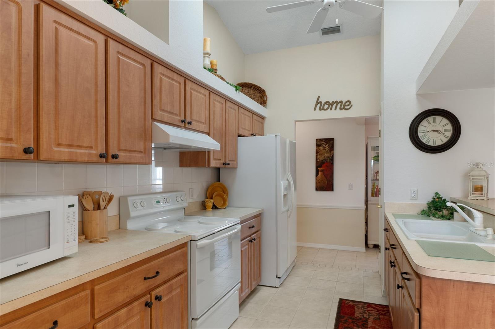 SPRING HILL - Residential