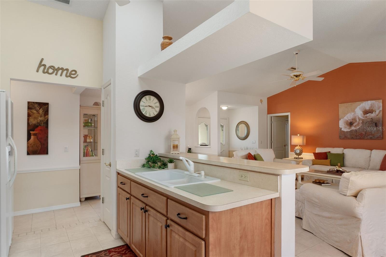 SPRING HILL - Residential