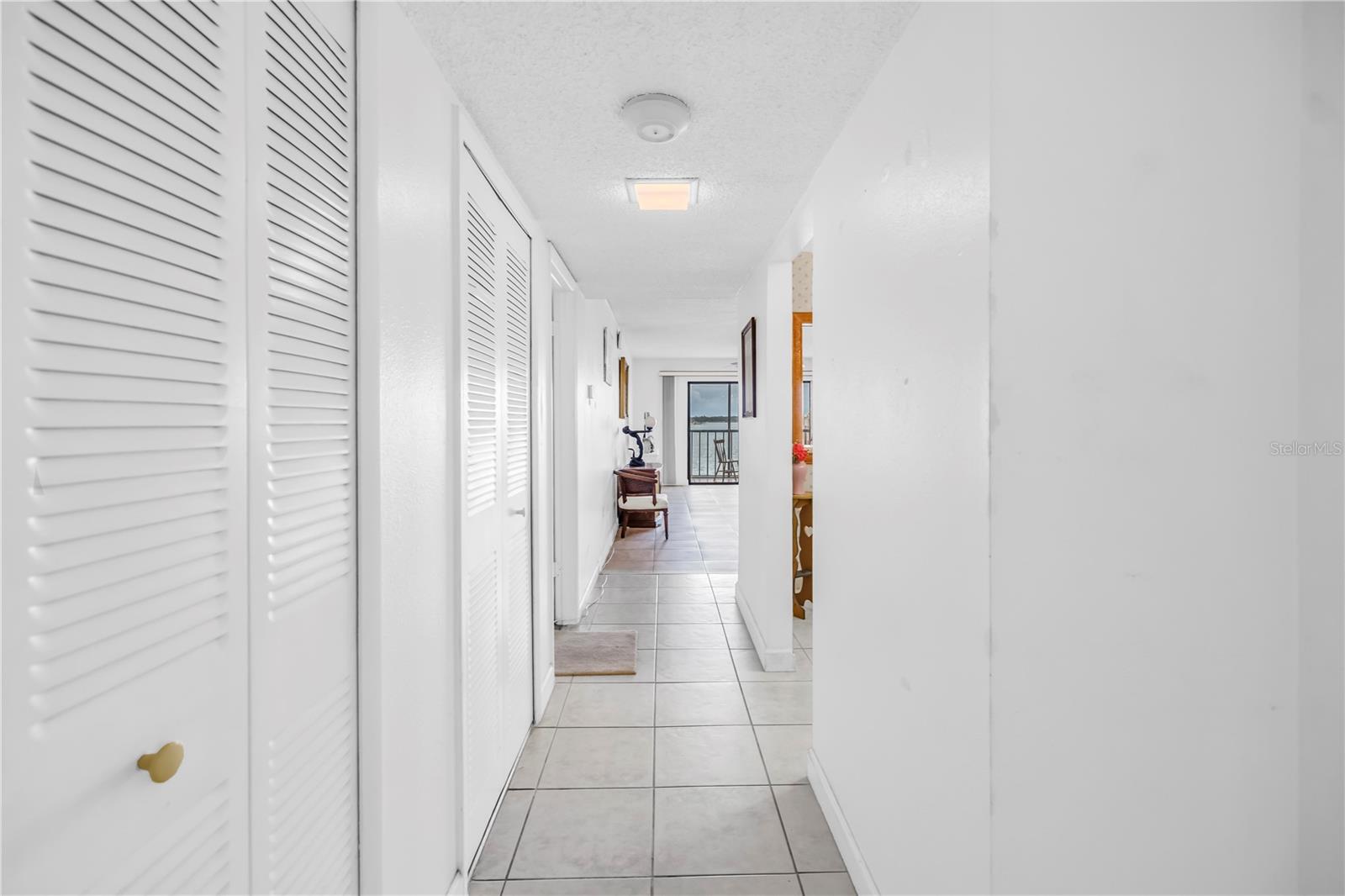 7700 SUN ISLAND DRIVE S 402