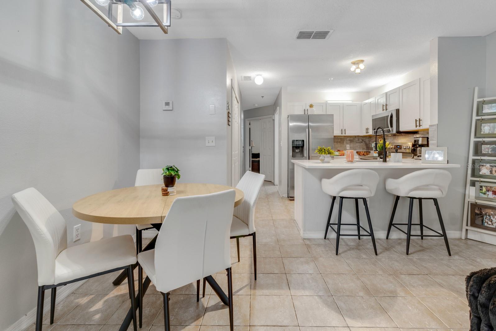 1638 WINDSOR OAK COURT