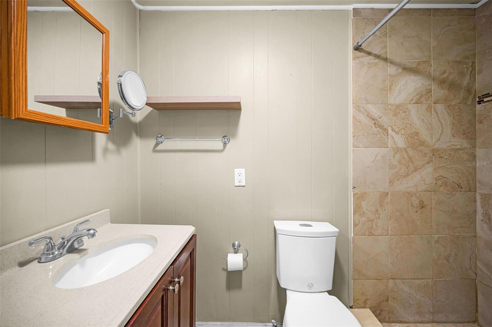 YOUNGBLOODS J J ADD - Residential