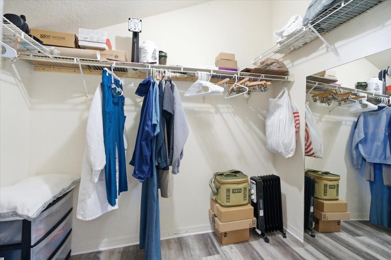 SUNRIDGE OF TAMPA BAY A CONDOM - Residential