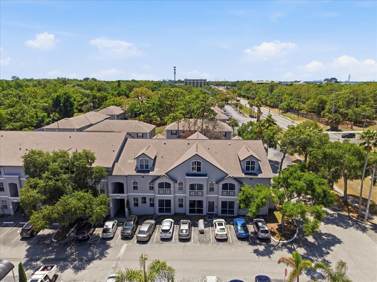 SUNRIDGE OF TAMPA BAY A CONDOM - Residential