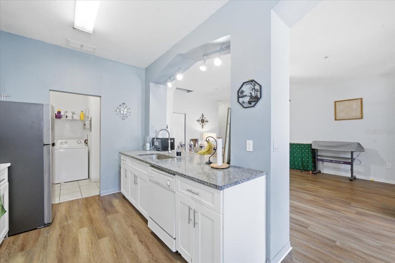 SUNRIDGE OF TAMPA BAY A CONDOM - Residential