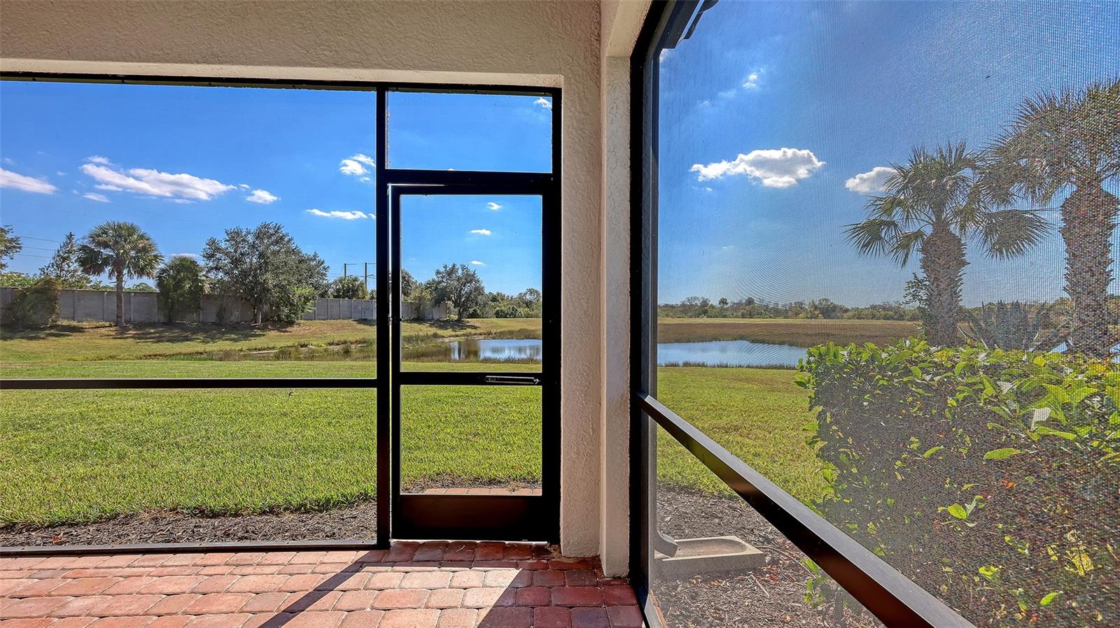 SANDHILL PRESERVE - Residential