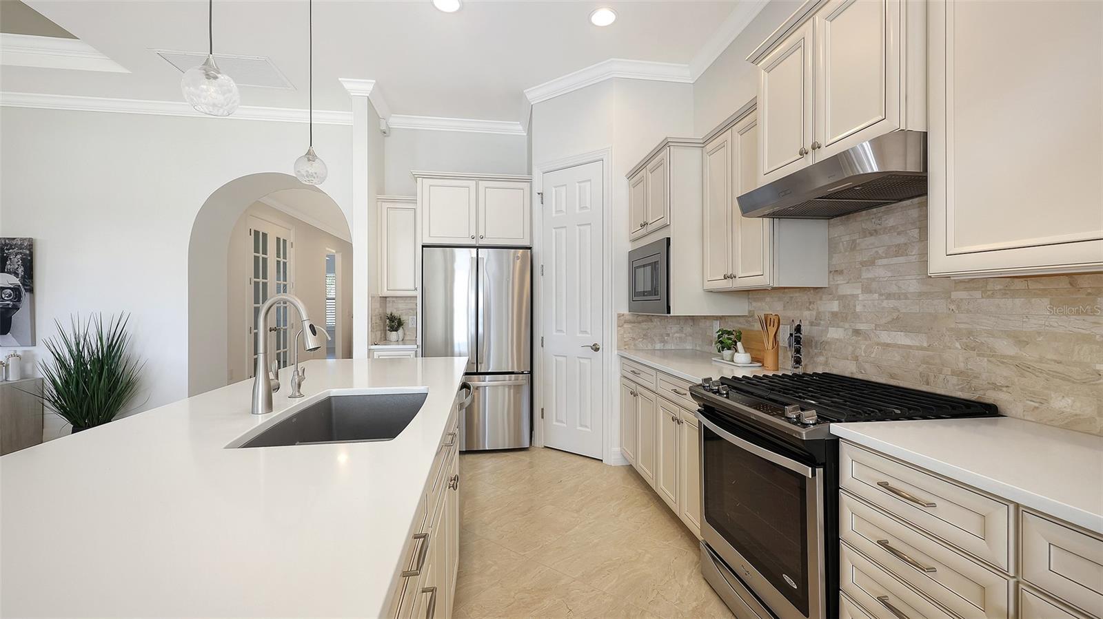 SANDHILL PRESERVE - Residential